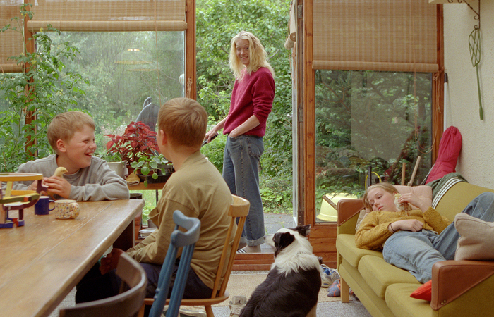 THE LOVE THAT REMAINS Still 02.jpg